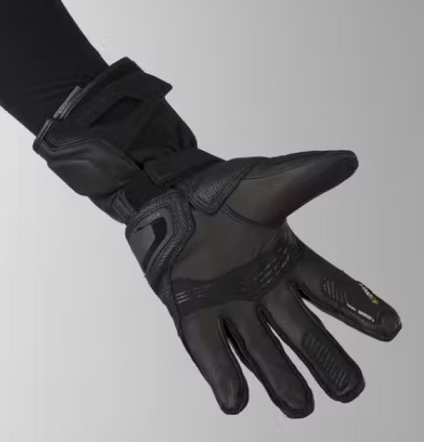 Guantes Macna Text Piel Revenge 2 Negro